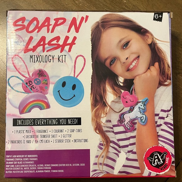 Soap and lash mixology kit - Picture 2 of 2